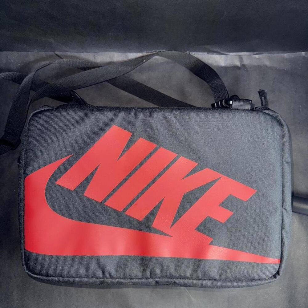 Nike black and red‎ crossbody bag #lifestyle #outdoors